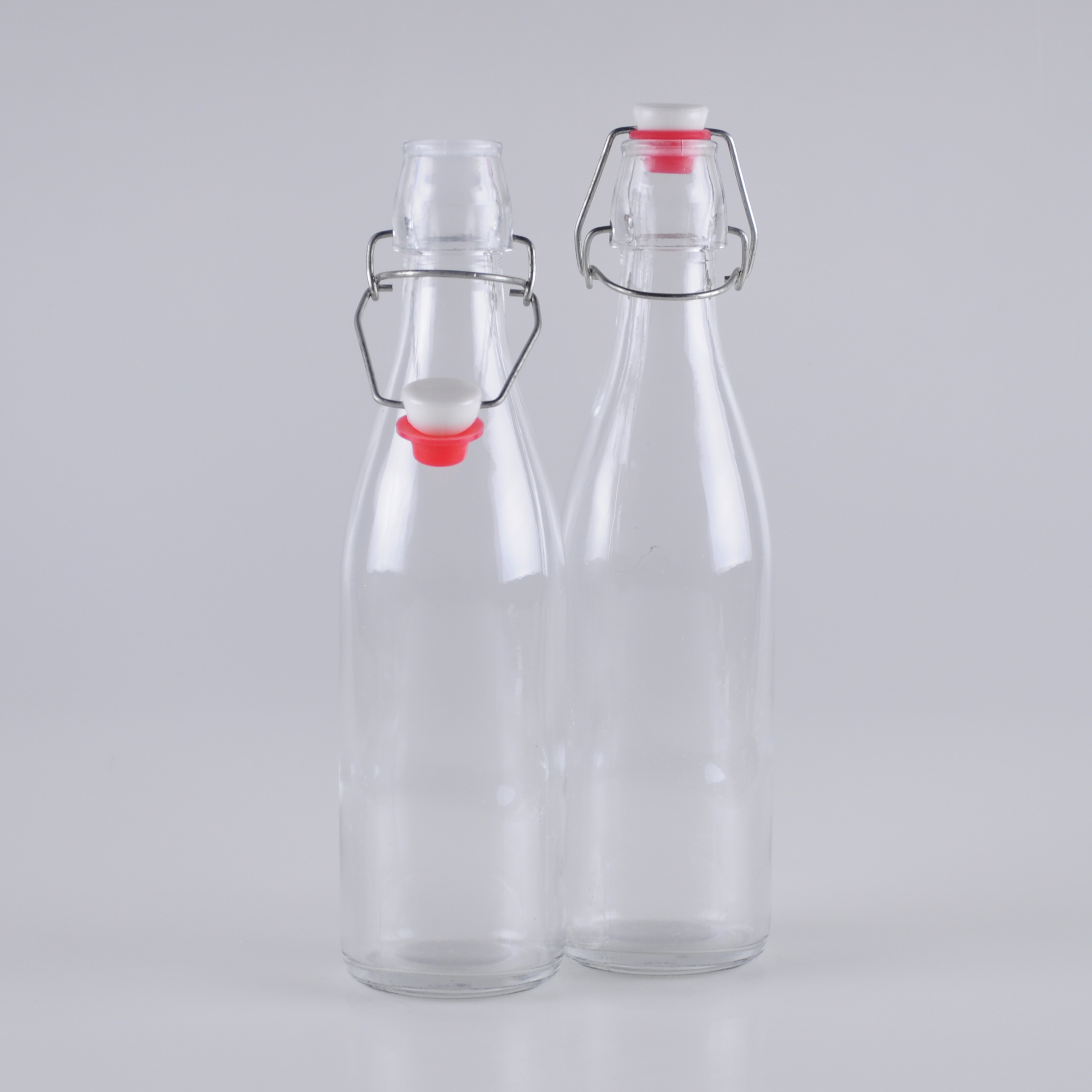 600ml-glass-bottle-for-water-with-steel-pop-closure (5) | Safeshine