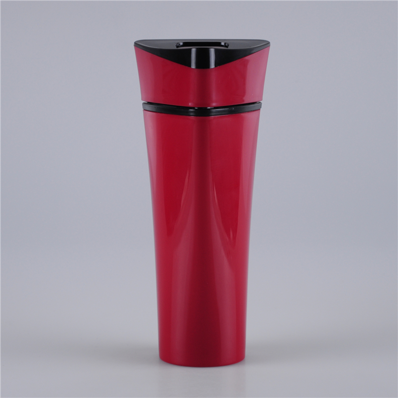 500ml-triangle-shape-coffee-travel-mug (1)