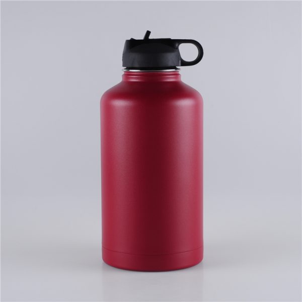 1900ml-carrying-straw-lid-large-volume-water-bottle-flask (1)
