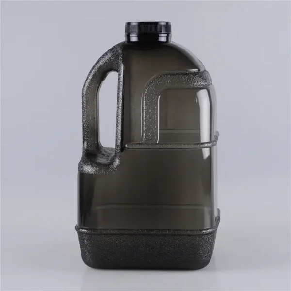 1-gallon-plastic-drinking-water-bottle-with-handle-1.jpg