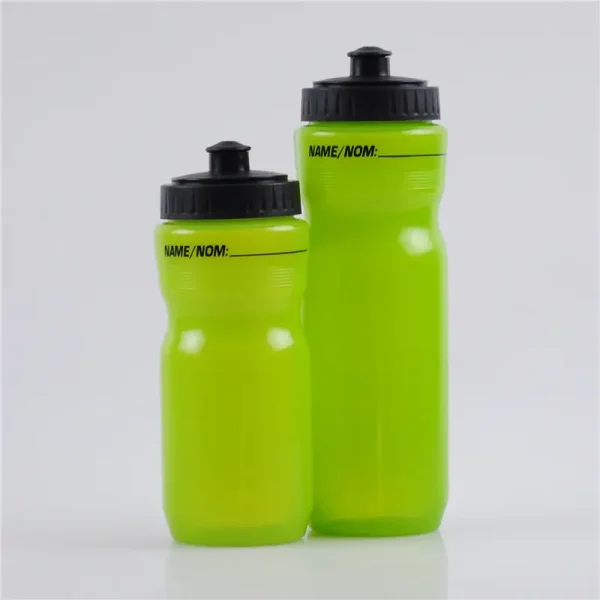 500ml-750ml-easy-grab-push-pull-lid-plastic-water-bottle-1.jpg