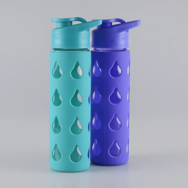 700-silicone-sleeve-glass-water-bottle-with-carrying-lid-5.jpg