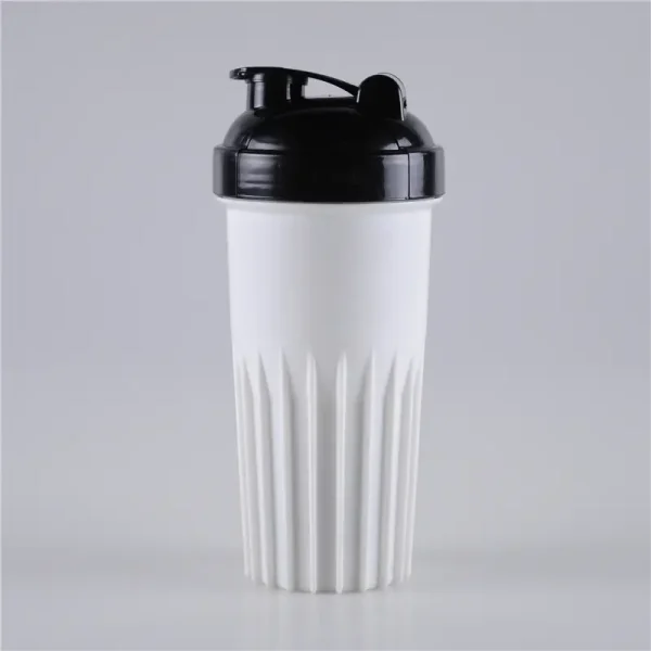 700ml-newest-design-flip-top-shaker-bottle-blender-1.jpg