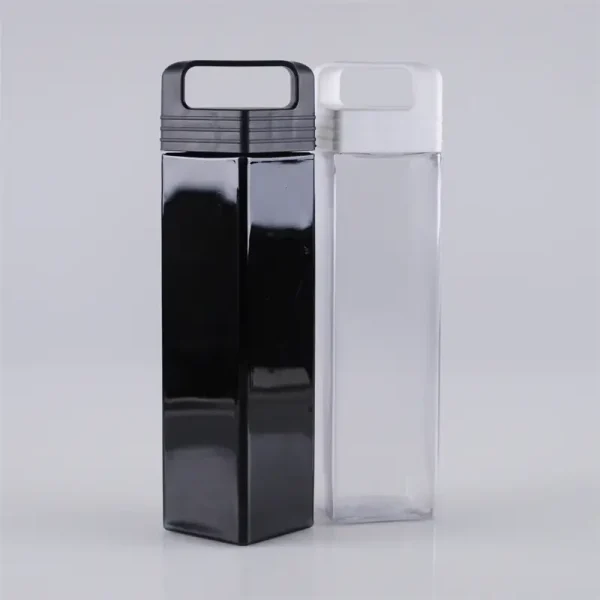 800ml-carrying-lid-square-plastic-bottle-2.jpg